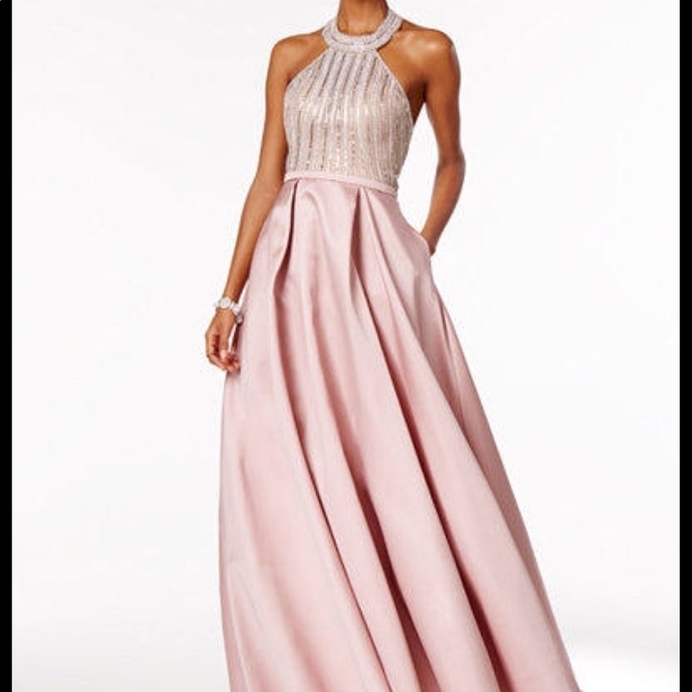 Xscape formal gown NWT